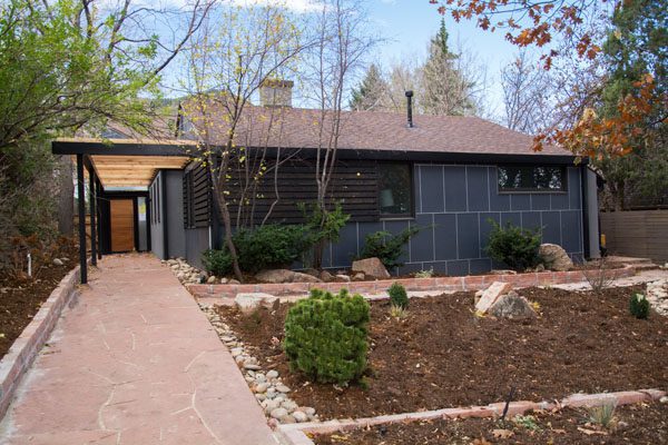 Boulder Chautauqua home with Hardie Reveal and Loewen windows